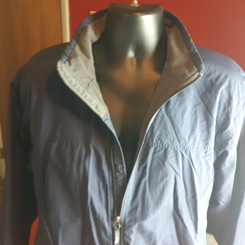 NORTH Face Jacket - Picture 4 of 8